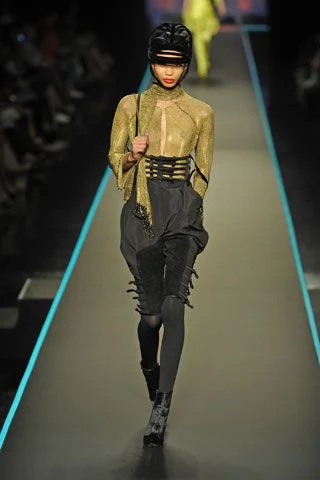 Look 29